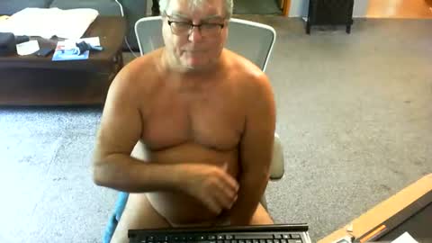 yourpoppi55 online show from 08.05.26