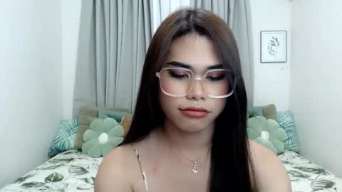 yourprettyblythe_ts online show from 01.10.26