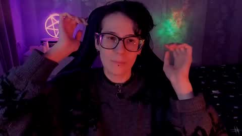 Snapshot of yourscosmic chatting on 02.28.25 Yours Cosmic online show from 02.28.25