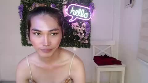    online show from 02.02.25