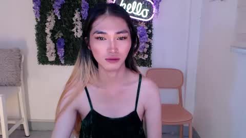    online show from 02.11.25