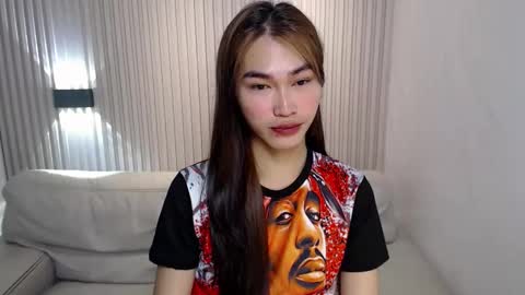 Snapshot of yoursexservice chatting on 12.14.25 online show from 12.14.25