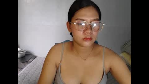 yoursexy_reb online show from 02.03.26