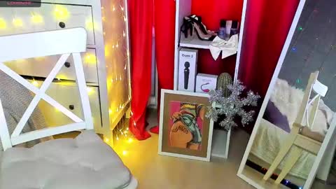 Snapshot of yoursexyenergy chatting on 12.10.24 yoursexyenergy online show from 12.10.24