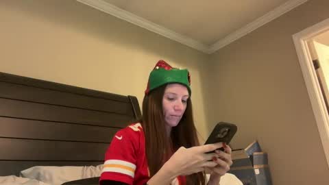 yourstrulylivy online show from 12.25.24