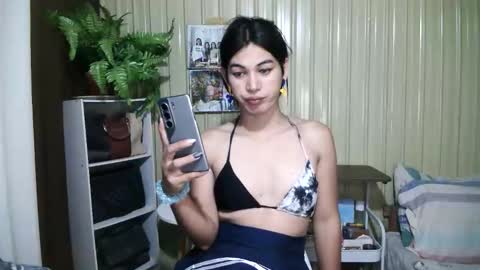 Snapshot of yoursubmissive_larah chatting on 05.07.26 yoursubmissive_larah online show from 05.07.26