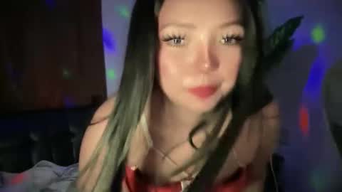 Snapshot of yoursweethot_faye chatting on 02.04.26 Faye online show from 02.04.26