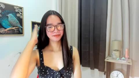 yourtinybunny online show from 07.04.26