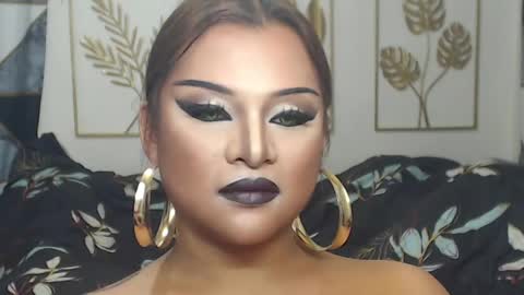 Snapshot of yourtrannyqueenxxx chatting on 04.25.26 Anastacia Grey online show from 04.25.26