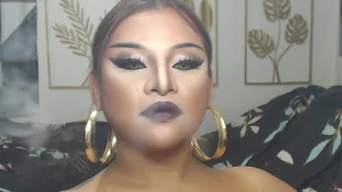 Snapshot of yourtrannyqueenxxx chatting on 04.26.26 Anastacia Grey online show from 04.26.26