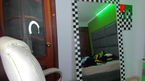 GI online show from 09.10.25