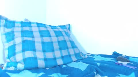 Snapshot of youth_fantasy chatting on 02.02.25 Daniel Jz online show from 02.02.25