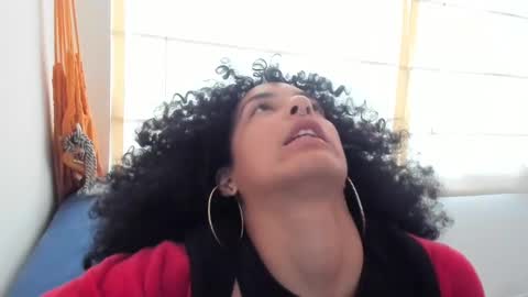 elizabeth  ju   online show from 02.13.25