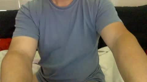 Snapshot of yque2 chatting on 07.06.26 yque online show from 07.06.26