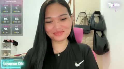 yrdrmgrl_jennie26 online show from 03.17.26