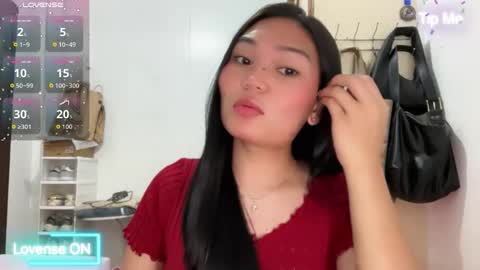 yrdrmgrl_jennie26 online show from 04.15.26