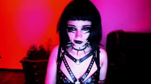 Yue Eclipsa online show from 01.12.26