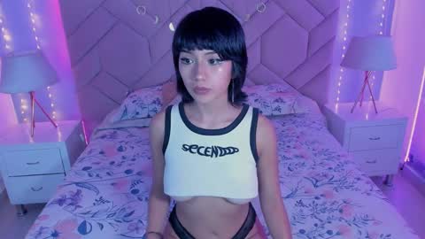 Yui LIn online show from 03.11.25