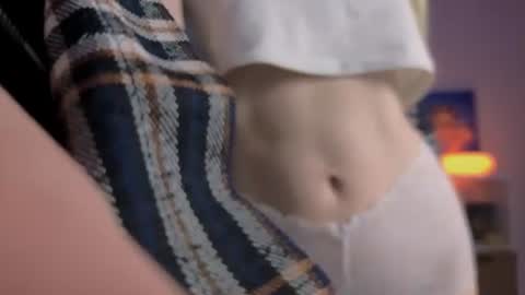 Snapshot of yukimisa chatting on 06.19.26 Misa online show from 06.19.26