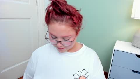 Yuliet online show from 01.30.25