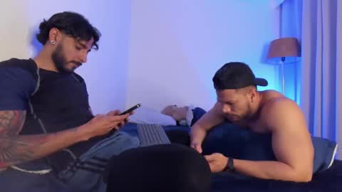 yulian 2811 online show from 10.10.25