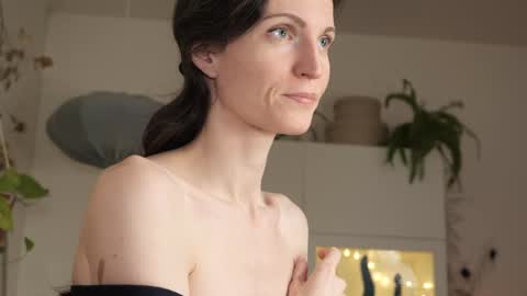 yulla dao online show from 02.07.25