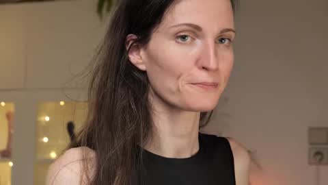 yulla dao online show from 02.16.25