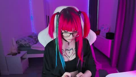 Snapshot of yumi_youkai chatting on 12.06.24 Yumi 3 online show from 12.06.24