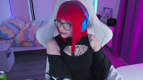 Snapshot of yumi_youkai chatting on 02.02.25 Yumi 3 online show from 02.02.25