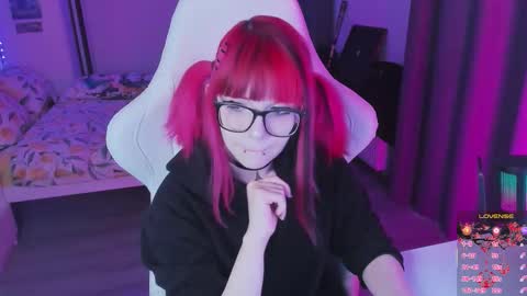 Snapshot of yumi_youkai chatting on 09.15.25 Yumi 3 online show from 09.15.25