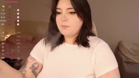 YumemiyaYumi online show from 05.10.26
