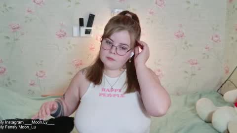 Polly online show from 12.21.25