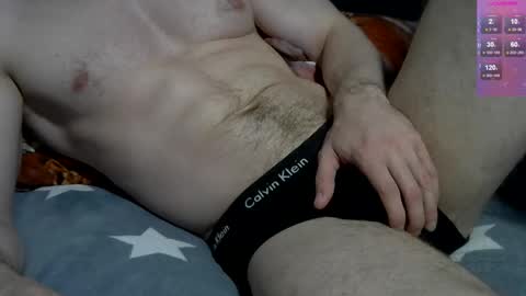 Snapshot of yummy_777 chatting on 09.18.25 ShyMan online show from 09.18.25