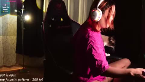 Snapshot of yummy_maya chatting on 01.14.26 Chimi online show from 01.14.26