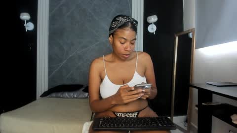 Yummyduo online show from 01.19.25