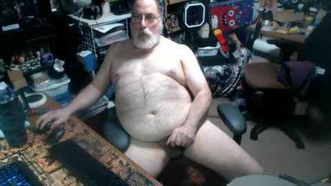 Snapshot of yummyflguy chatting on 07.01.26 yummyflguy online show from 07.01.26