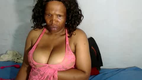 yummytittsxx online show from 12.20.25