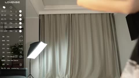 yuna_leen online show from 09.28.25