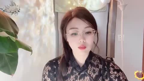 Snapshot of yuner0715 chatting on 03.04.25 YunEr online show from 03.04.25