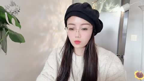 Snapshot of yuner0715 chatting on 03.05.25 YunEr online show from 03.05.25