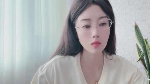Snapshot of yuner0715 chatting on 09.17.25 YunEr online show from 09.17.25