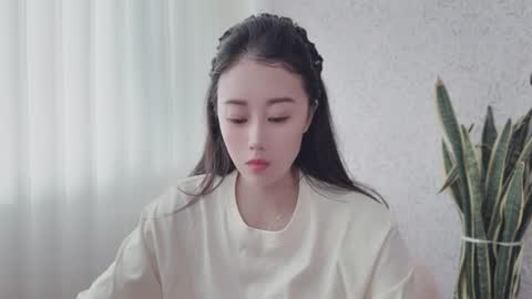 Snapshot of yuner0715 chatting on 09.29.25 YunEr online show from 09.29.25