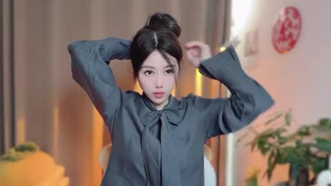 YunEr online show from 02.09.26