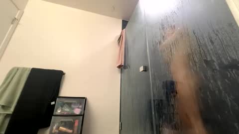 Snapshot of yungfemslut chatting on 02.18.26 BbyTSSLut online show from 02.18.26