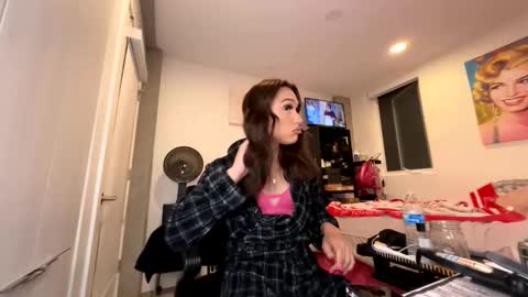 BbyTSSLut online show from 04.12.26