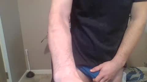 Snapshot of yungstallion10 chatting on 01.05.25 Fire 0range kush online show from 01.05.25