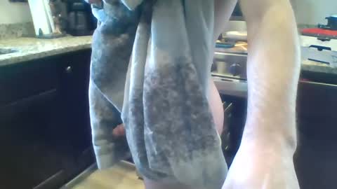 Snapshot of yungstallion10 chatting on 03.02.25 Fire 0range kush online show from 03.02.25