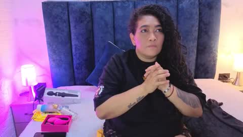 yunkeyc online show from 11.16.25