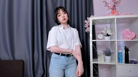 Tara online show from 04.23.26