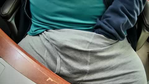 Snapshot of yuppers1234 chatting on 03.10.25 yuppers1234 online show from 03.10.25